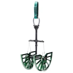 Climbing Protection><noscript><img width=