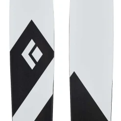 Skis><noscript><img width=