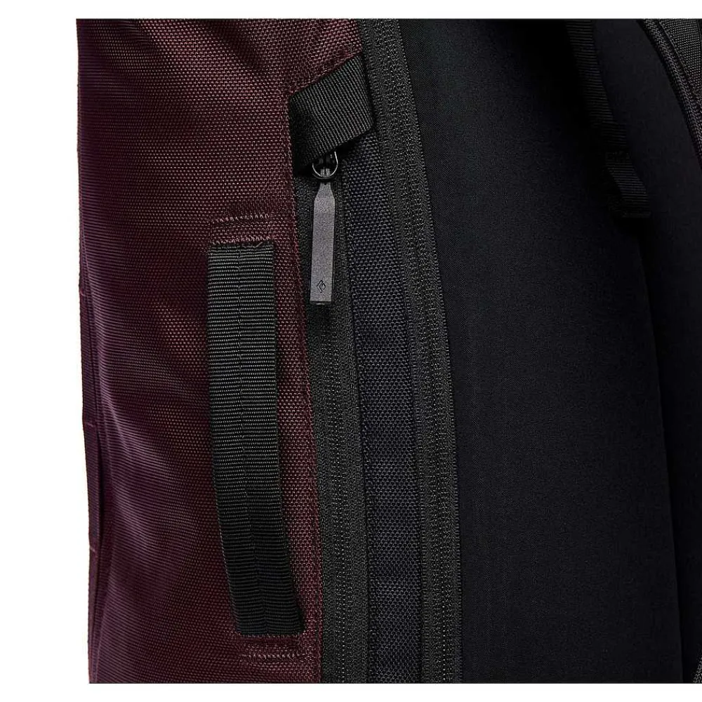 Urban Packs>Black Diamond Street Creek 30 Roll-Top Pack