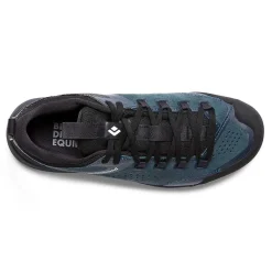 Approach Shoes><noscript><img width=
